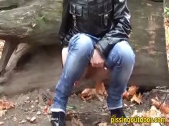 Big stub pissing