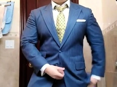 Str8 daddy jerking off in suit