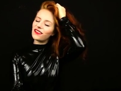 Mistress Lola Ruin - Redhead Dream